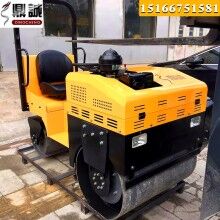 看成??！看1.5噸座駕式柴油壓路機 雙鋼輪壓路機 溝槽施工壓土機